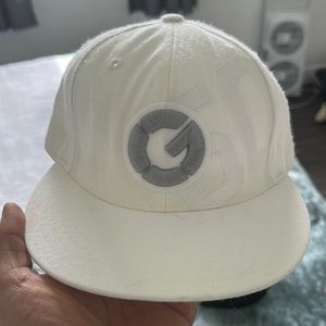 White G-unit fitted hat. White! Size 7&1/4